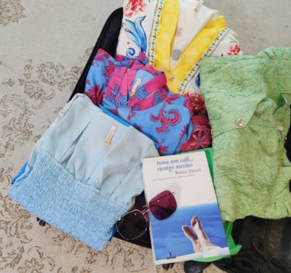 Peças de roupa que não podem faltar na sua mala de viagem