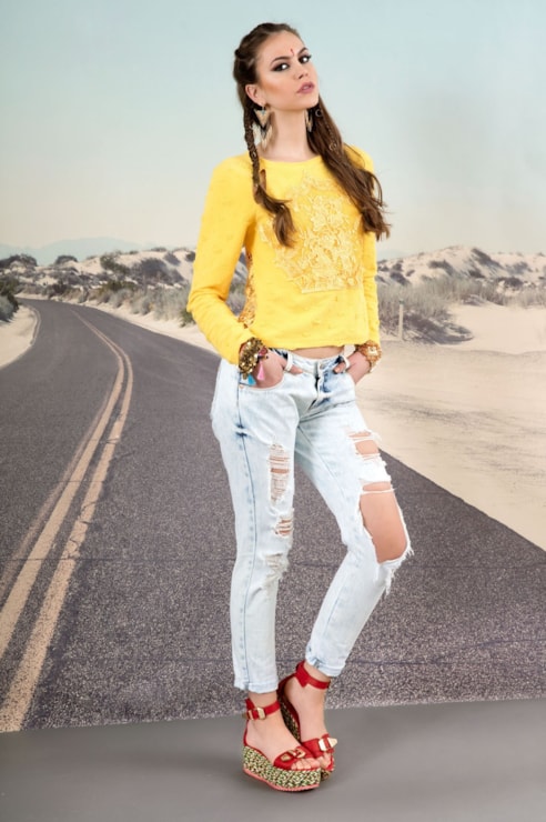 Combined lace sweater