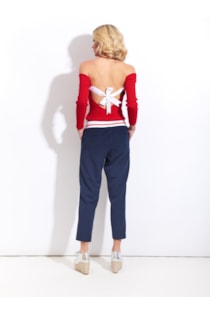 Camisola de tricot com laço nas costas