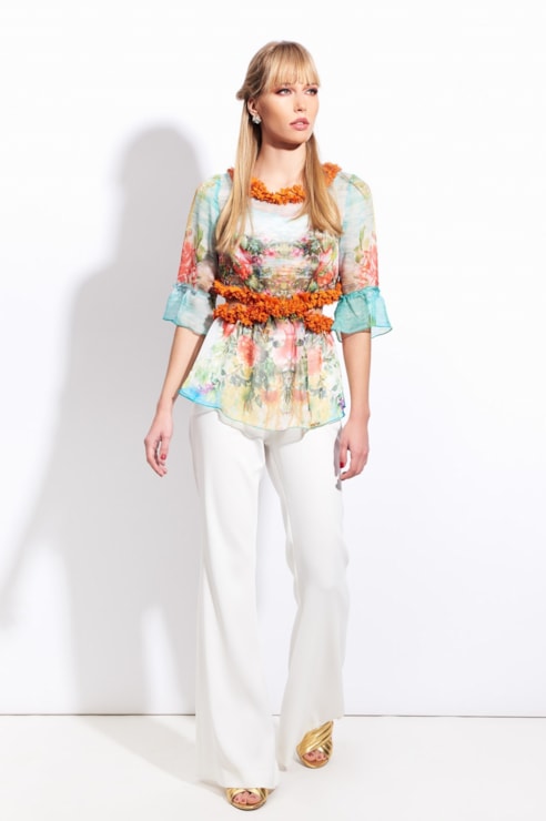 Detailed cut out blouse