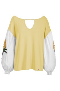 Camisola com bordado nas mangas