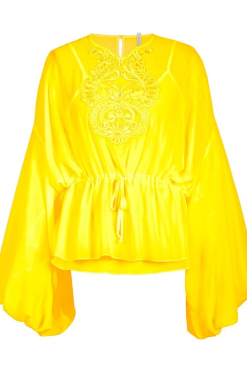 Blusa com cintura ajustada