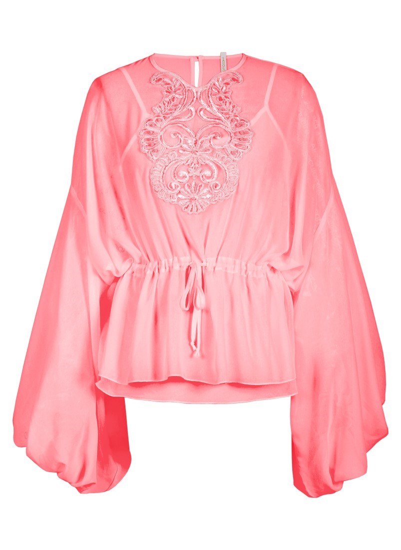 Blusa com cintura ajustada