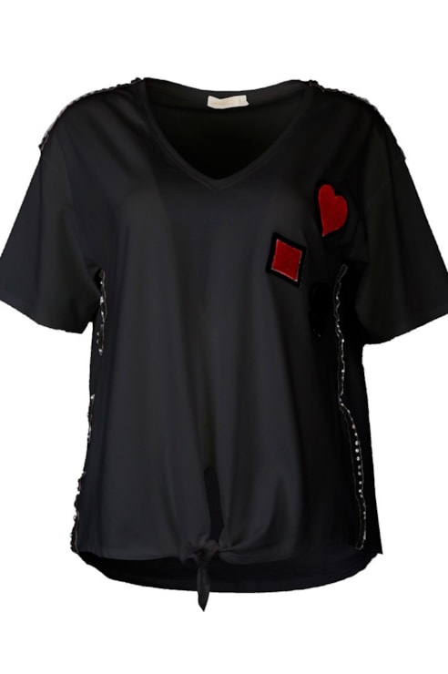 T-shirt com detalhes