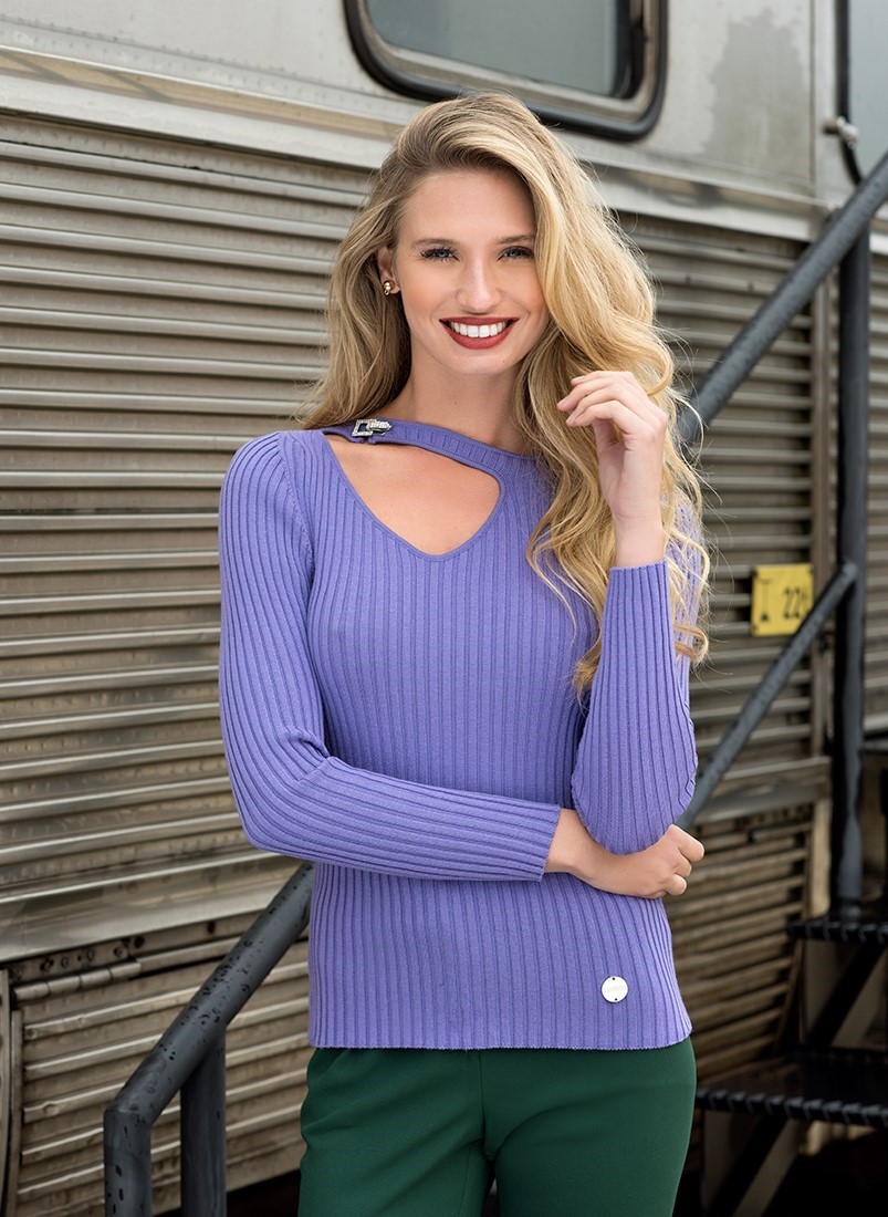 Blusa canelada