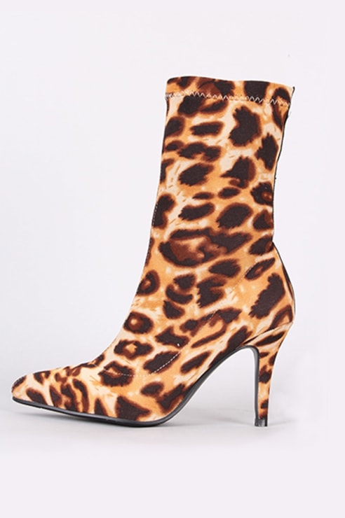Thin heel boots