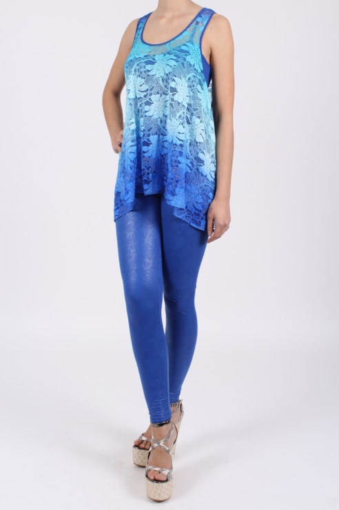 Sleeveless lace tunic