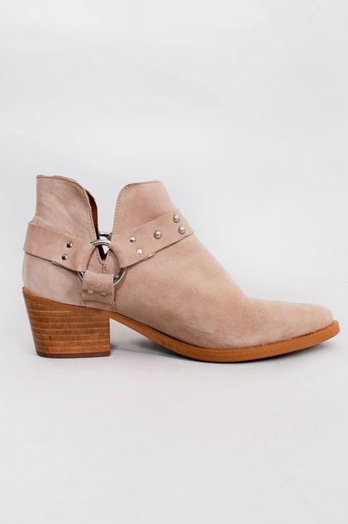 Botins com tacão Cowboy