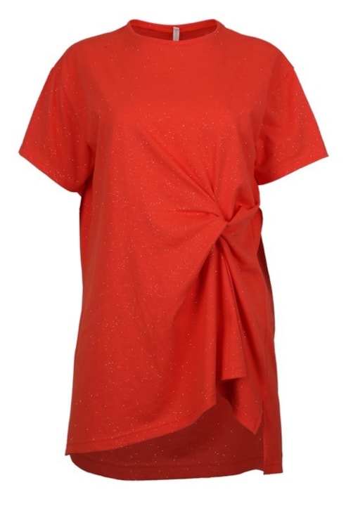 T-shirt com nó