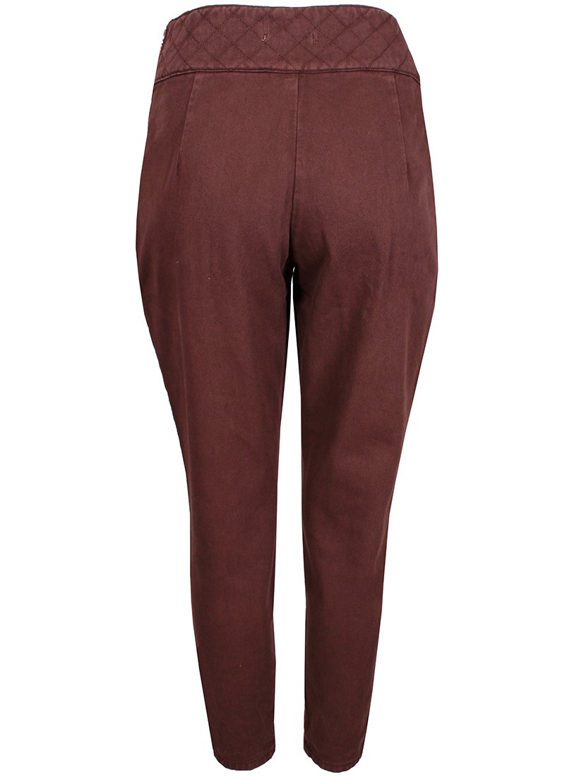 Pantalones pitillo con pinzas