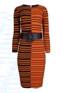 Vestido de tricot com cinto