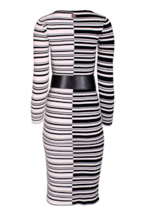 Vestido de tricot com cinto
