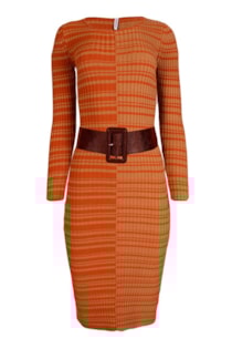 Vestido de tricot com cinto