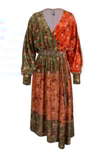 Vestido decote cruzado