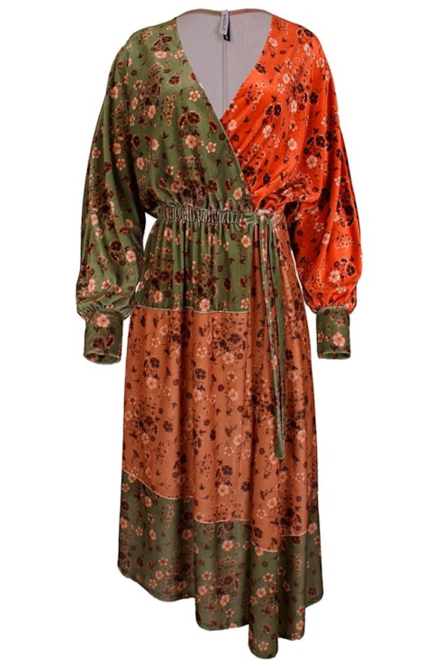 Dress with cross neckline