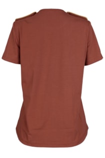T-shirt com botões