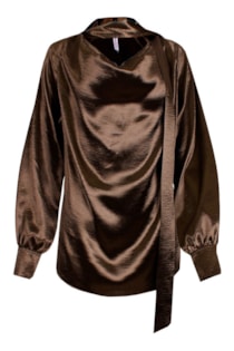 Blusa gola subida