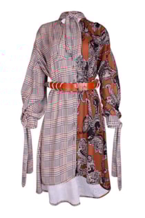 Vestido amplo com cinto