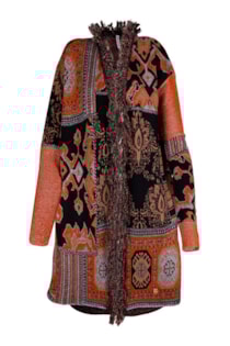 Casaco de tricot desfiado