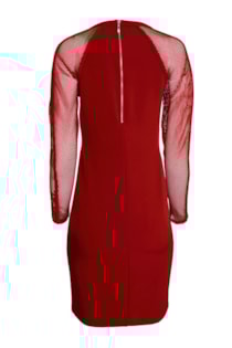 Vestido combinado com perfurado