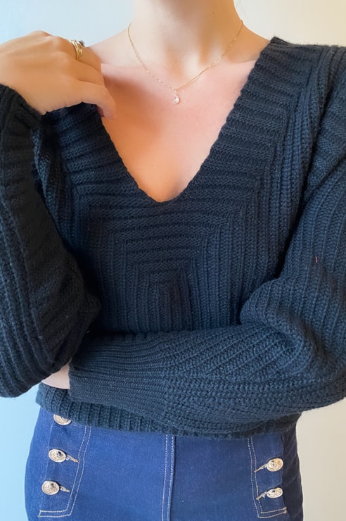 Camisola de tricot decote em bico