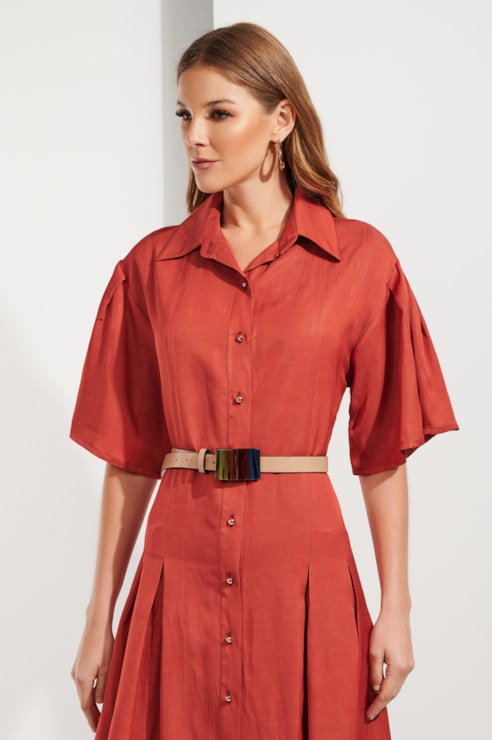 Vestido camiseiro com cinto