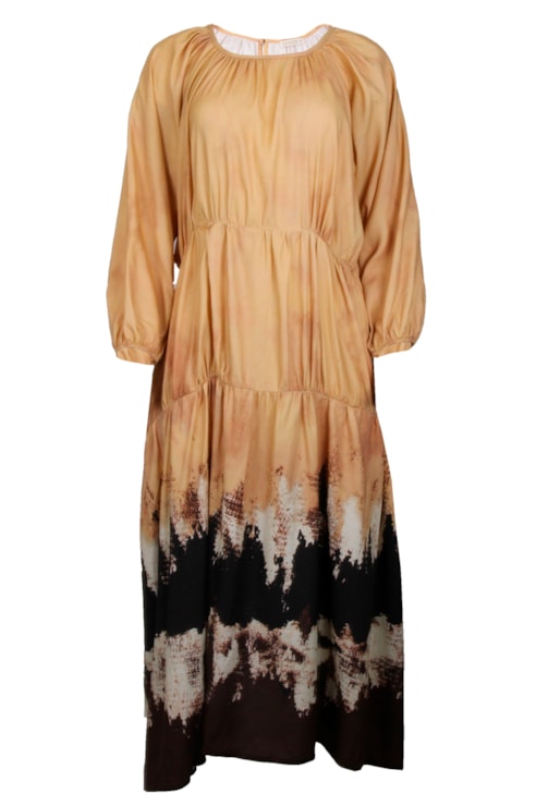 Vestido amplo com franzidos