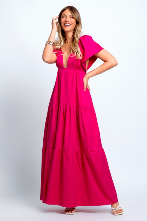 Vestido comprido com folhos e tule