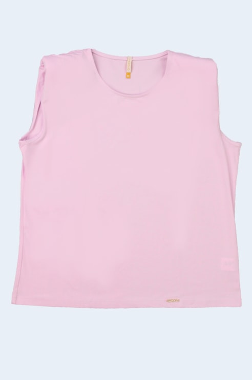 T-shirt com ombreira