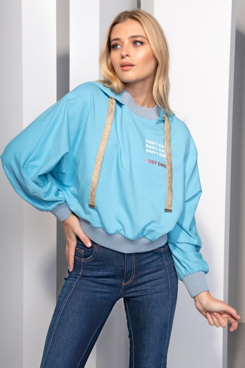 Camisola oversize com capuz