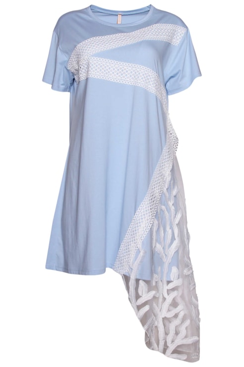 Vestido combinado em tule