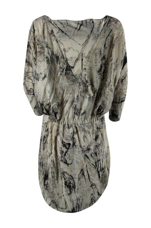 Blusa decote amplo