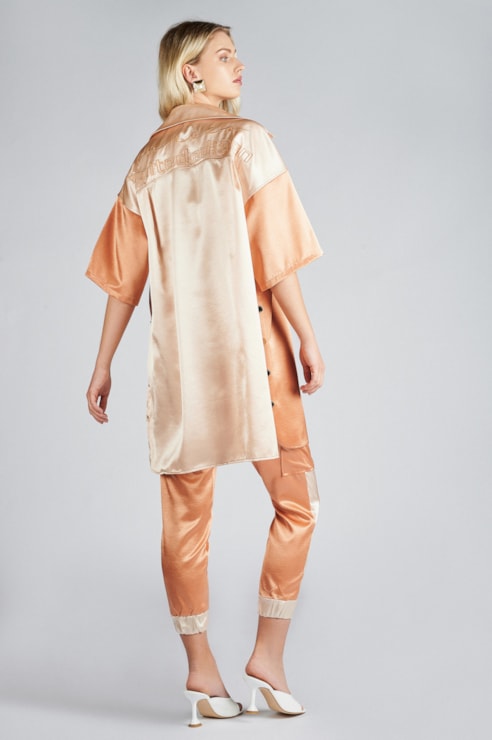 Vestido camiseiro oversize