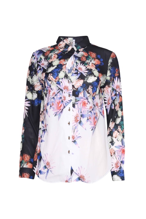 Blusa estilo camisa com estampado