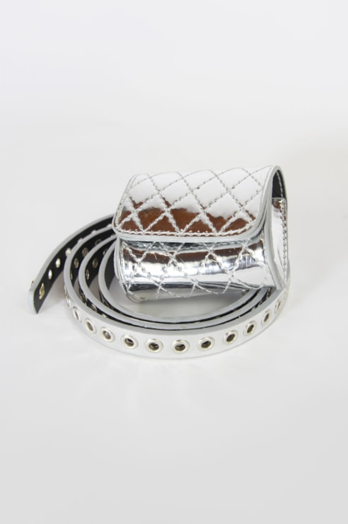 Mini bolsa cinto prata