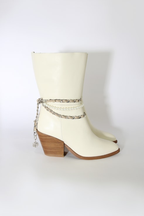 Botins texanos com corrente
