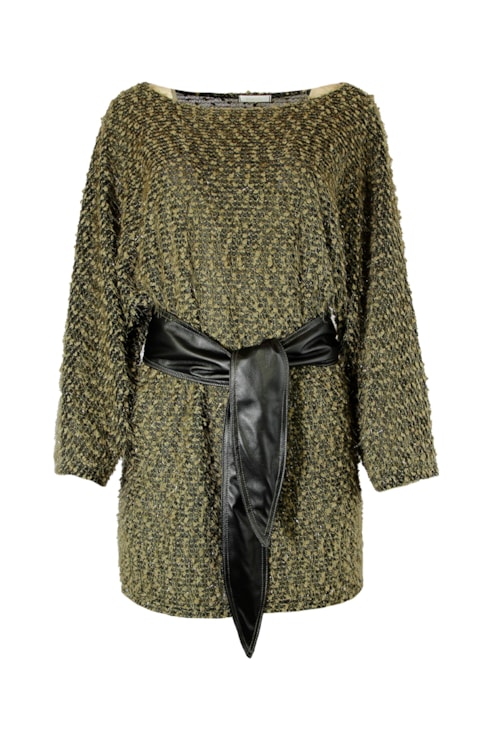 Knit dress with belt