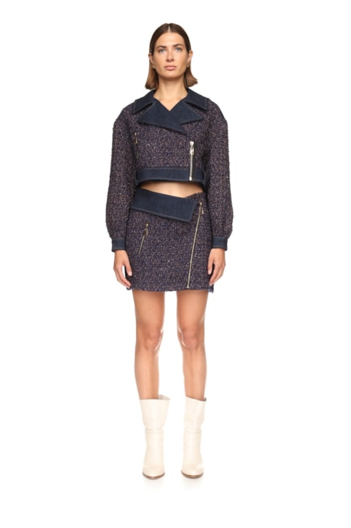 Short crossover skirt