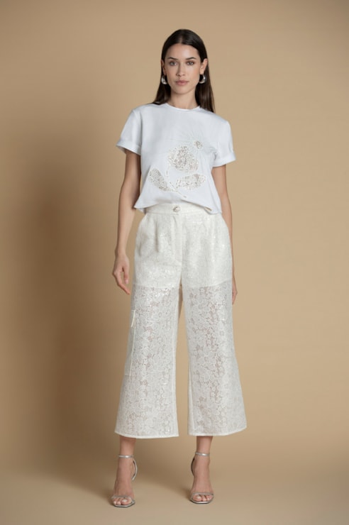 T-shirt with Floral Print and Pearl Sun