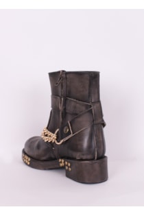 Bota